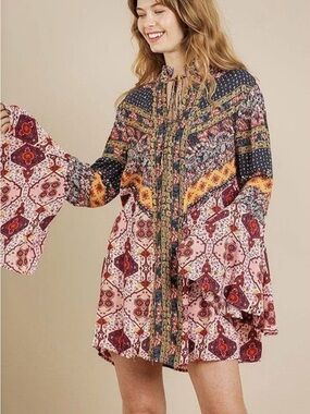 Umgee Boho Print Bell Sleeve Shift Dress in Pink & Navy